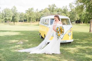 Memories In Motion Photo Bus - 12