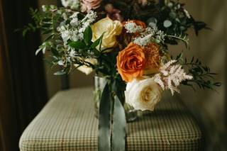 Blushing Blooms Floral Design - 9