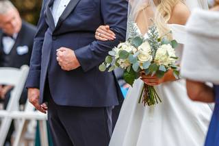 Lace & Ivory Floral Design - 10