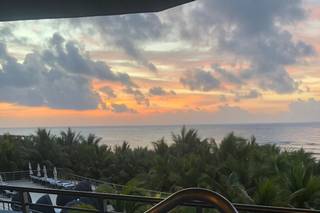Honeymoons & Vacations by Vonda - 4