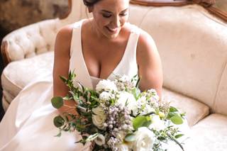 Urban Contessa Florals - 23