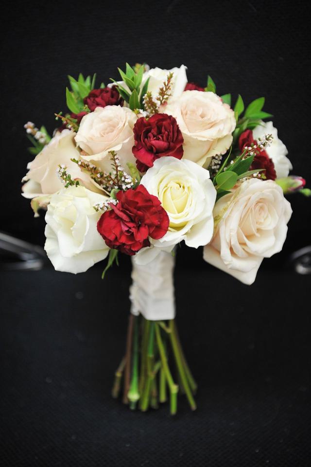 Suzie's Floral Creations - 2
