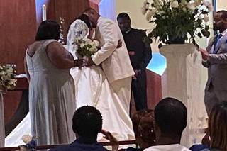 The Preacher Guy ( Wedding officiant) - 10