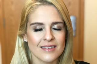 JV Makeup Artist - 69