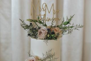 Sacred Romance Floral Design & Event Planning - 7