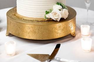 Bloom Custom Cakes - 32