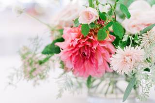 Mansion and Marsh Floral and Event Design - 12