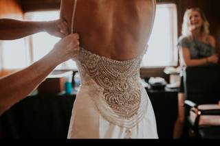 Raleigh Victoria's Bridal Alteration - 44