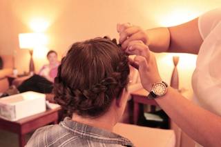 Hair & Makeup by Vanesa - 15