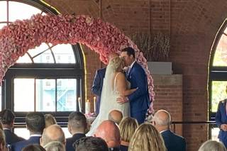 Hemmelgarn Entertainment DJ & Photo Booth Services, LLC - 29