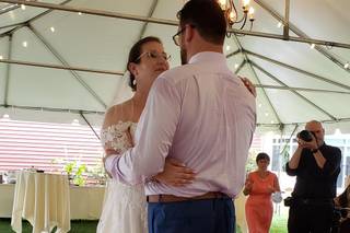 Cartwright & Daughters Tent & Party Rentals - 10