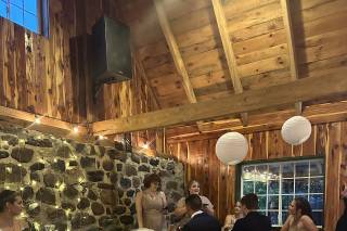 Cedar Hill Barn - 9