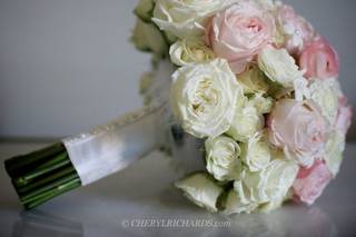 Artistic Blossoms Floral Design Studio - 46