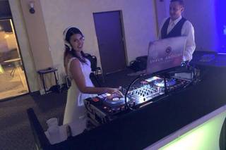 Shaun Anthony Signature Entertainment - 57