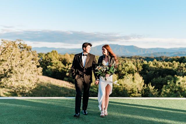 Leah Nicole Photo - 3