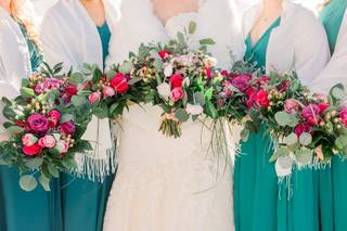 Nature's Best Floral & Boutique - 18