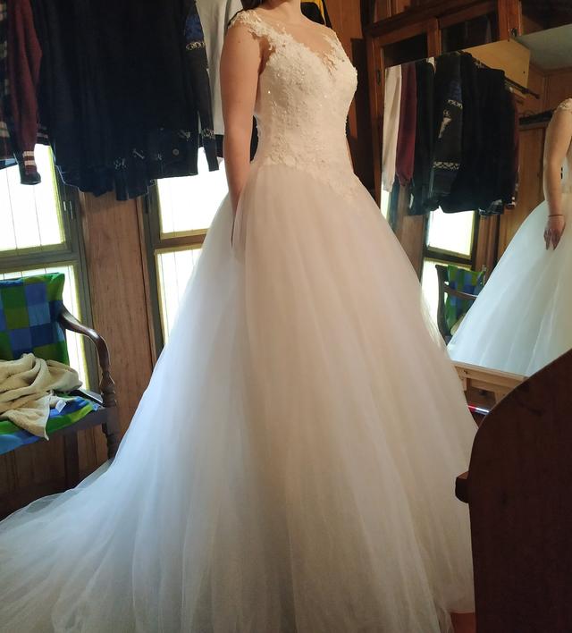 Anne Bridal - 1