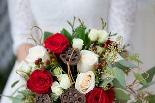 Door decor/ Edwina sylvester floral design - 36