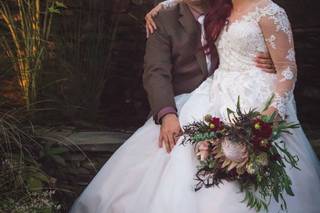 Darianna Bridal & Tuxedo - 37