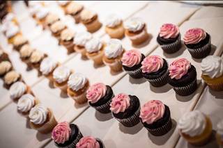 Simply Sweet Cupcakes - 16