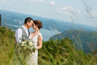 Secret Garden Florist Wedding and Event Planning - 30