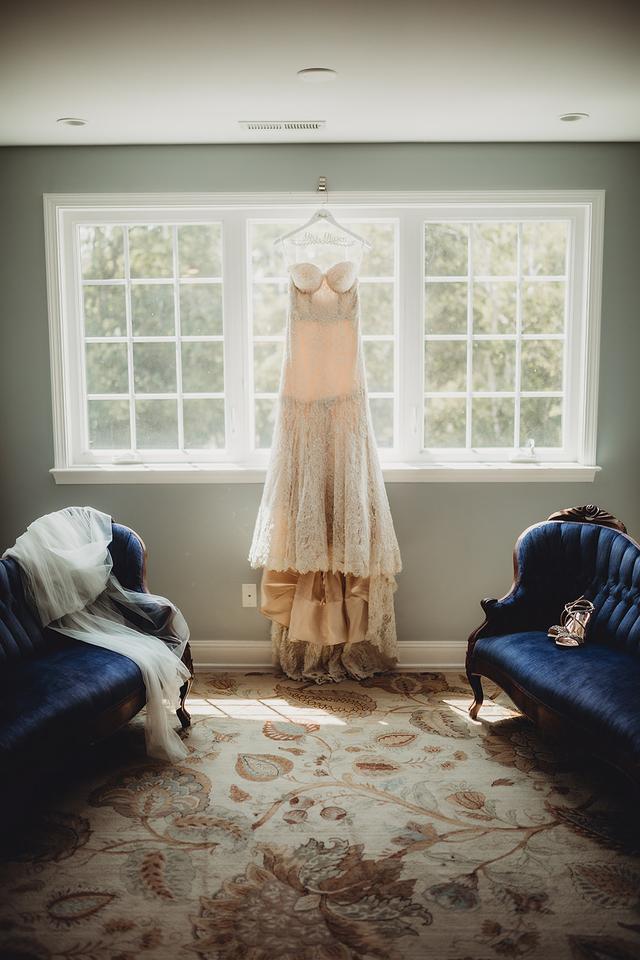 Angela Lynn Photos - 2