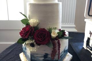 Creme De La Creme Cake Company - 14