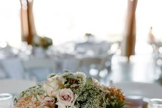 Dreyer House Florals - 36