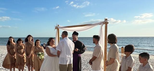 DoubleTree Beach Resort by Hilton Hotel Tampa Bay- North Redington Beach - 1
