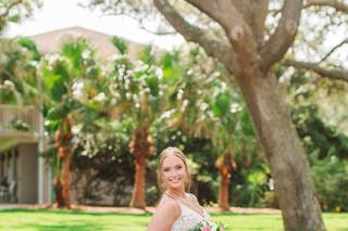 Lilla's Bridal Boutique - 8