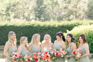 Rhonda Nichols Floral Design Studio - 12