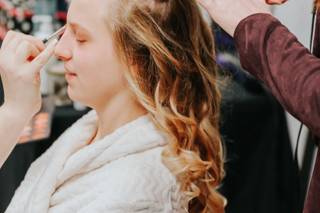 In The Curl Salon - 7
