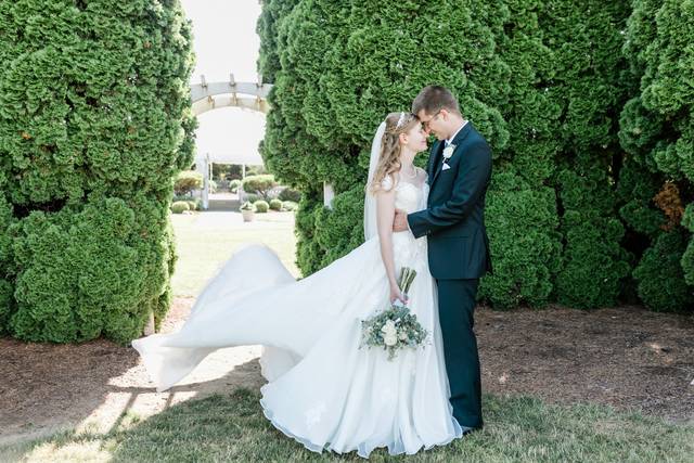 Ever After Binghamton Bridal 4