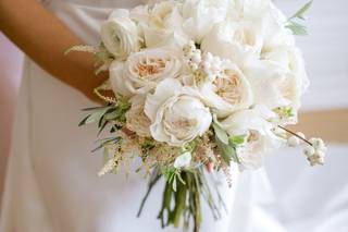 Loreta Daka Floral Boutique - 73