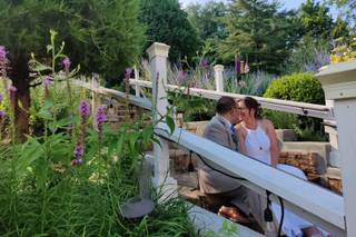 Stone Manor Boutique Inn - 57