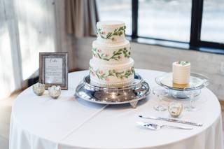 Ashley Bakery - 20