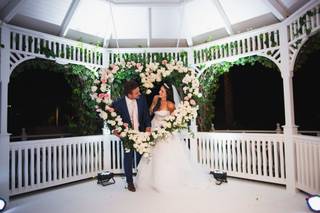 J. CLOSS Events and Weddings - 10