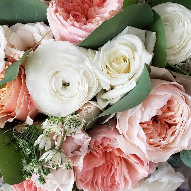 Amy Eadie Floral & Events - 1