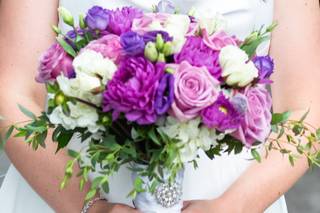 Welke's House of Roses & Flowers - 1