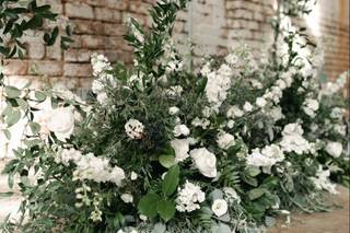 Bloomin' Bouquets - 32