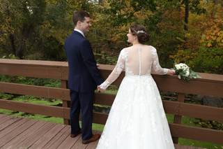 Victoria's Bridal Shoppe - 7