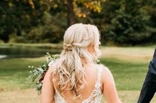 Gloss Salon and On-Location Hair and Makeup Service - 19