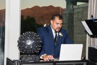 JVS Mobile DJ - 12