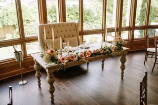 Anne's Florals & Gifts - 14