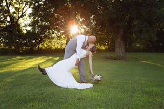 Moore Farms Rustic Weddings & Event Barns - 11