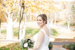 Lastrina Girls Bridal Salon - 23