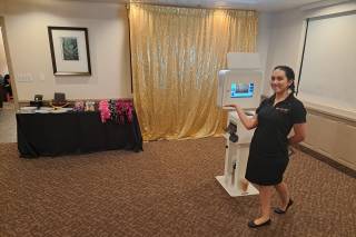 Snapshot! Photo Booths - 6