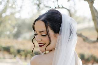 Silhouette Bridal - 7