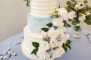 Lilac Floral Decor - 25