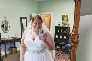 Fariba's Bridal Alterations & Custom Design - 26